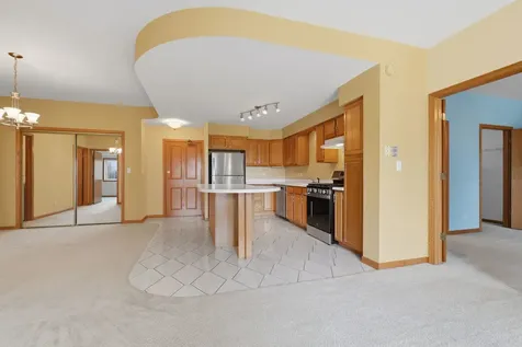 7420 West Lawrence Avenue Harwood Heights IL 60706