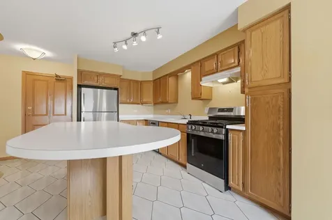 7420 West Lawrence Avenue Harwood Heights IL 60706