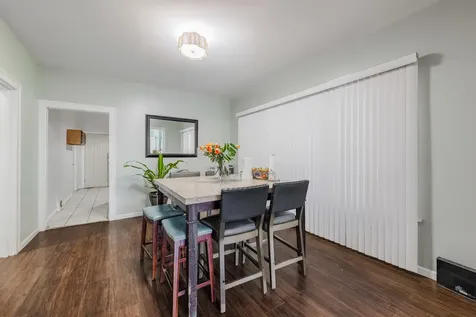 6733 South Campbell Avenue Chicago IL 60629