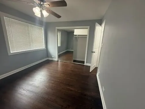 7323 North Damen Avenue Chicago IL 60645