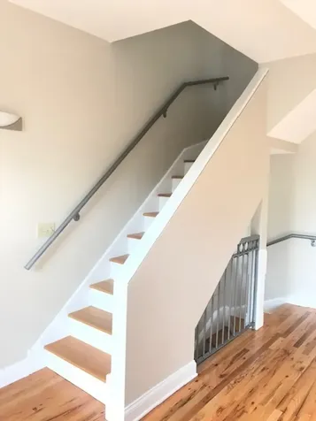 1442 West Barry Avenue Chicago IL 60657