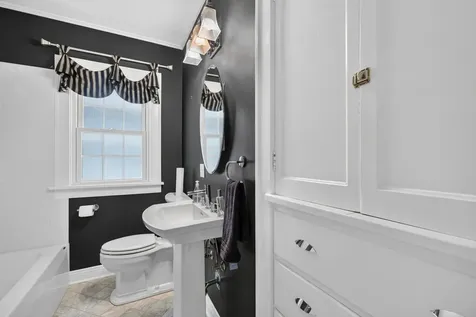 424 Park Avenue Ottawa IL 61350