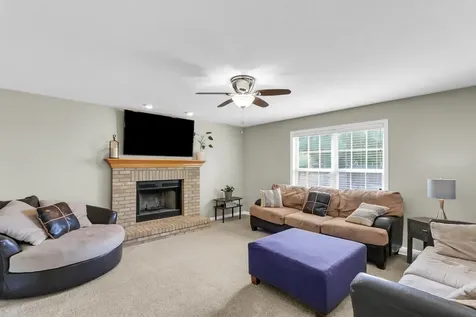 3905 Wild Flower Drive Champaign IL 61822