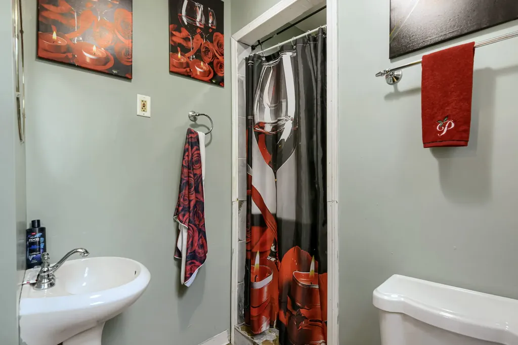 5406 West Ferdinand Street Chicago IL 60644