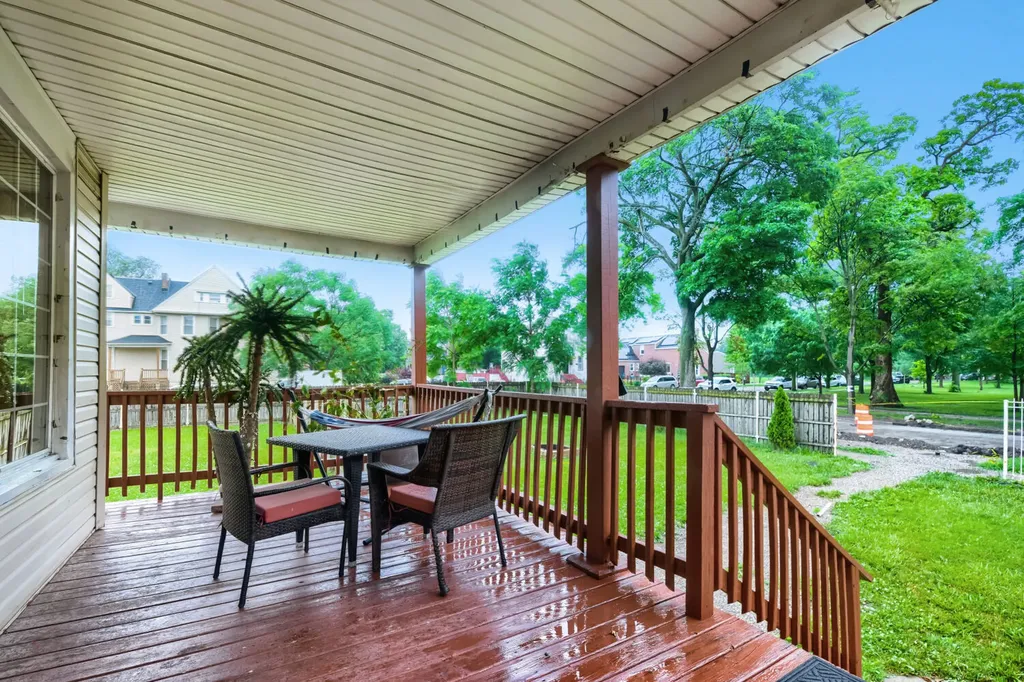 5406 West Ferdinand Street Chicago IL 60644