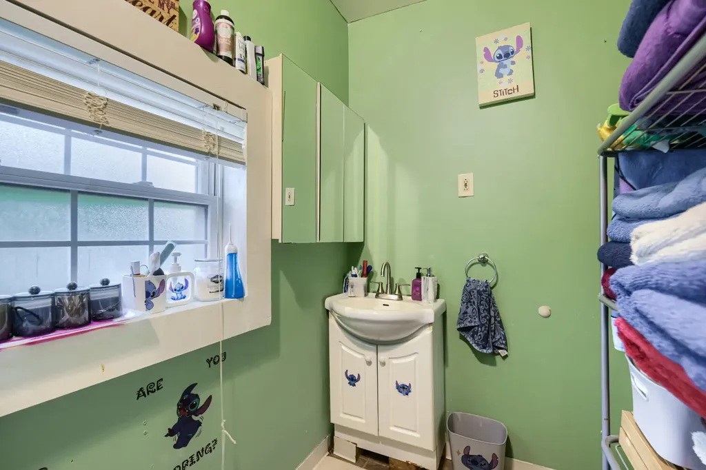5406 West Ferdinand Street Chicago IL 60644