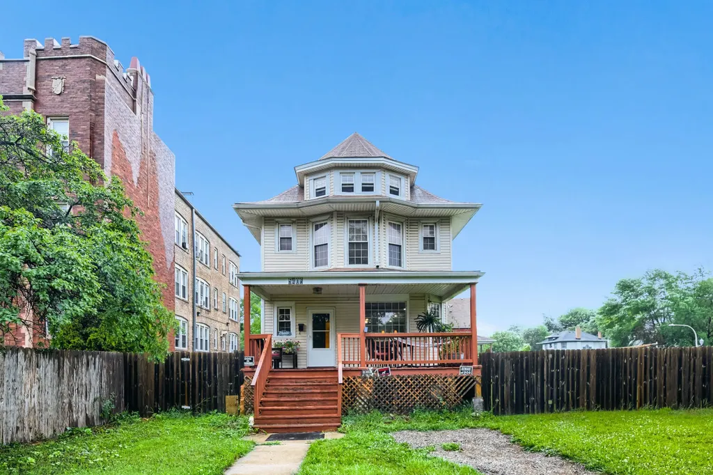 5406 West Ferdinand Street Chicago IL 60644