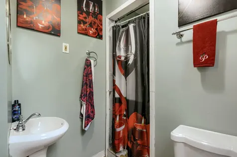 5406 West Ferdinand Street Chicago IL 60644
