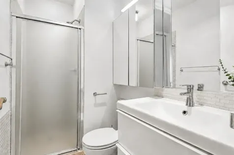 2400 North Lakeview Avenue Chicago IL 60614