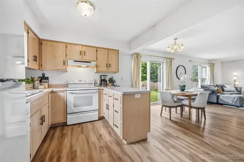 436 Banbury Avenue Elburn IL 60119