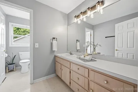 436 Banbury Avenue Elburn IL 60119