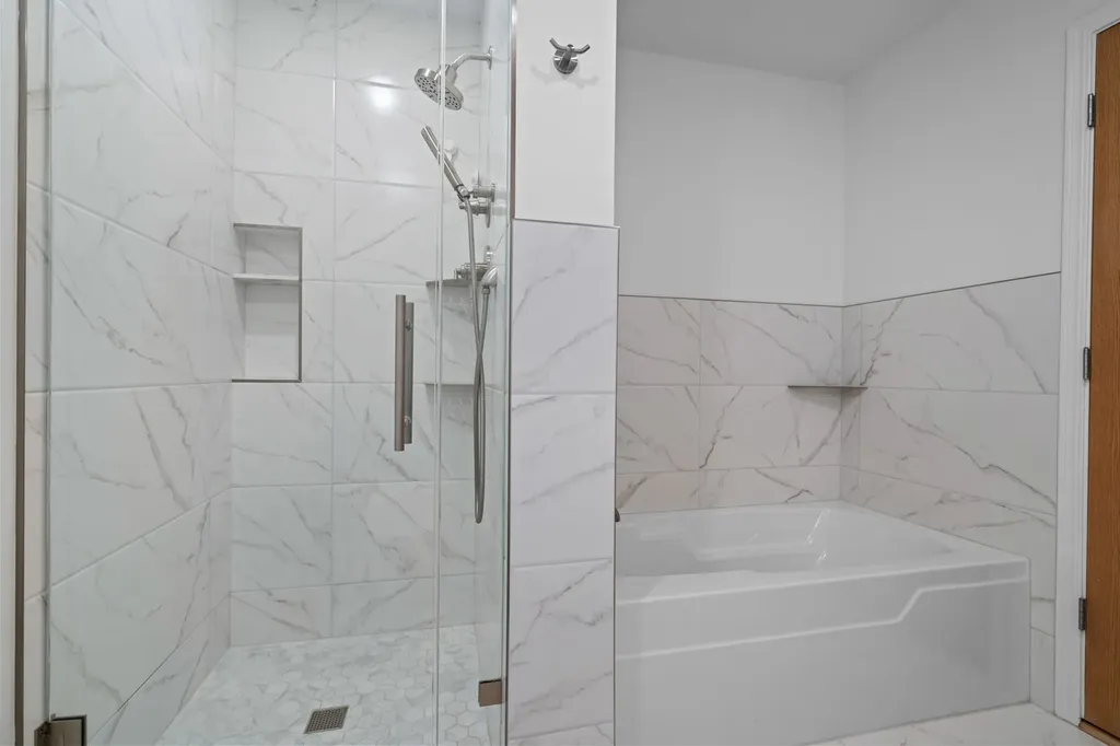 1529 South State Street Chicago IL 60605