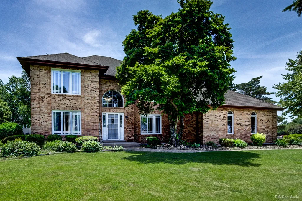 13025 Silver Fox Drive Lemont IL 60439