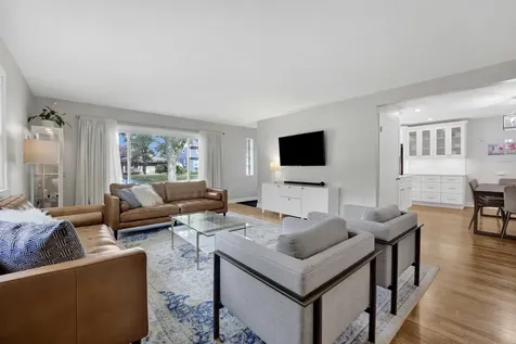 778 South Linden Avenue Elmhurst IL 60126
