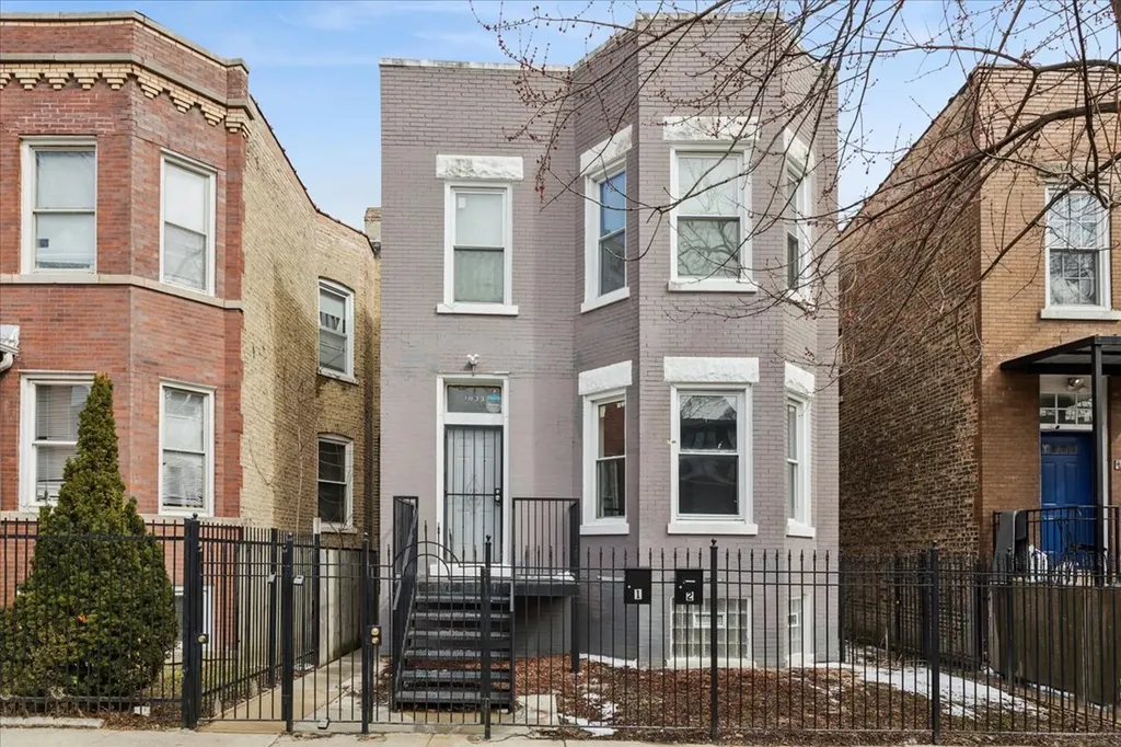 1033 North Lawndale Avenue Chicago IL 60651