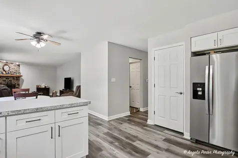 2720 North Patricia Lane Mchenry IL 60051