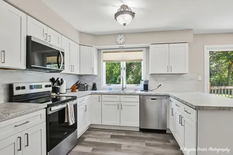 2720 North Patricia Lane Mchenry IL 60051