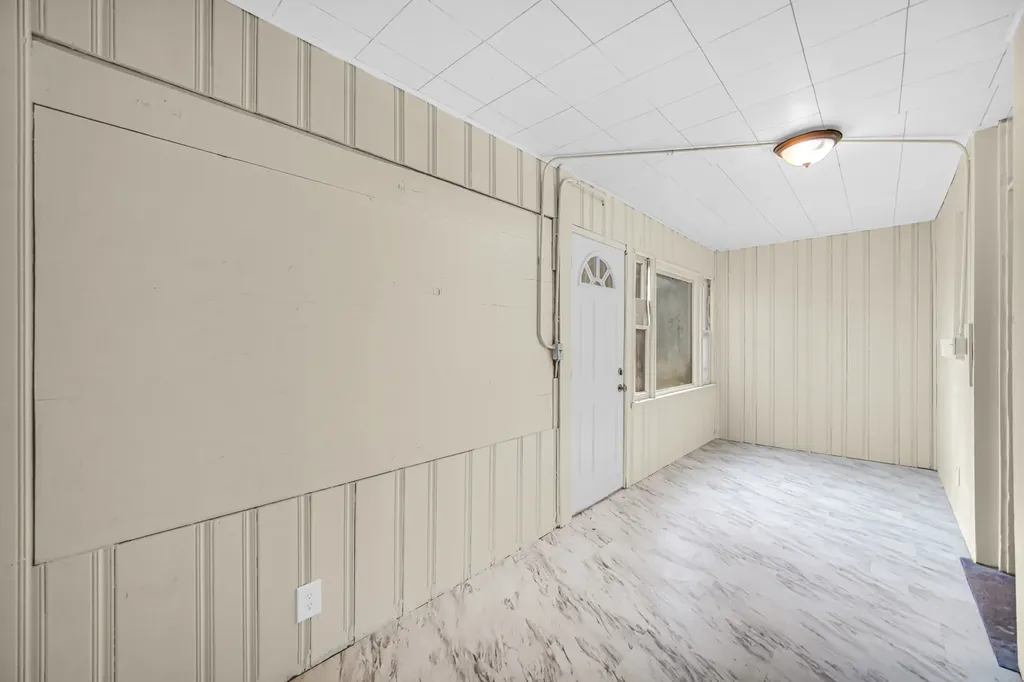 8541 South Paulina Street Chicago IL 60620