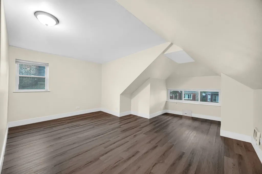 8541 South Paulina Street Chicago IL 60620