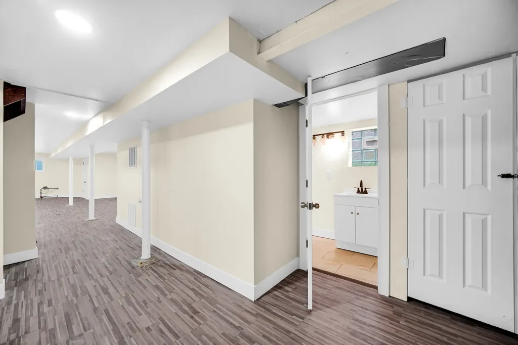 8541 South Paulina Street Chicago IL 60620