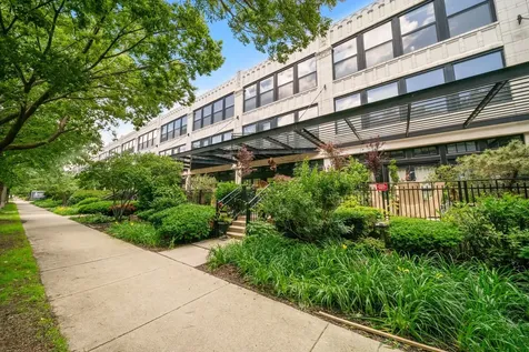 1070 West 15th Street Chicago IL 60608