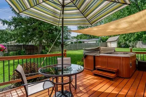 3803 Hemlock Court Rockford IL 61107
