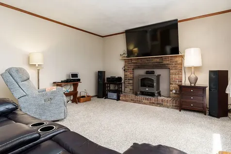 3803 Hemlock Court Rockford IL 61107