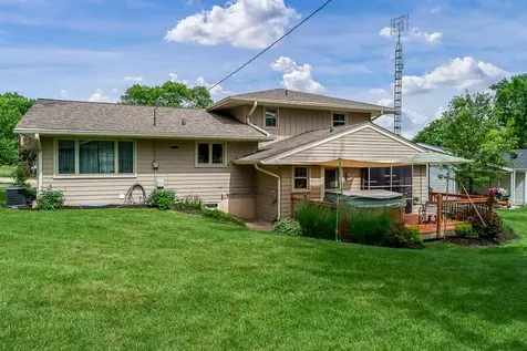 3803 Hemlock Court Rockford IL 61107