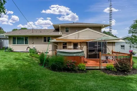 3803 Hemlock Court Rockford IL 61107