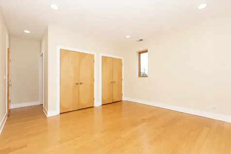 5760 North Lincoln Avenue Chicago IL 60659