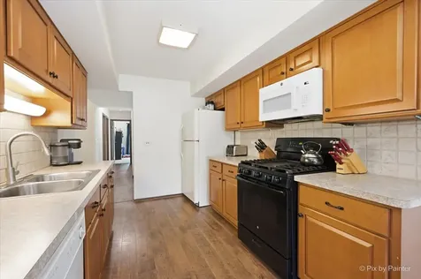 23W222 Westchester Court Glen Ellyn IL 60137
