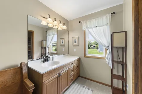 120 East Webb Street Sandwich IL 60548