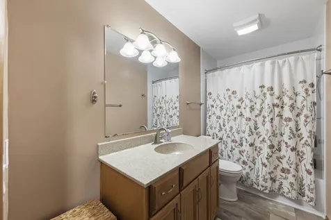 120 East Webb Street Sandwich IL 60548