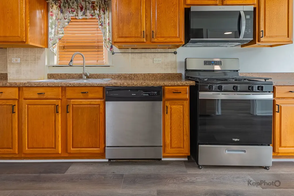 5920 South Merrimac Avenue Chicago IL 60638