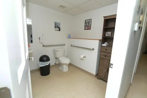 142 Washington Street Woodstock IL 60098