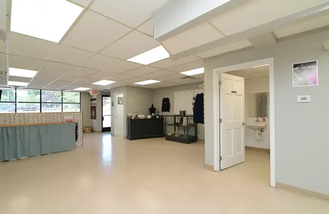 142 Washington Street Woodstock IL 60098