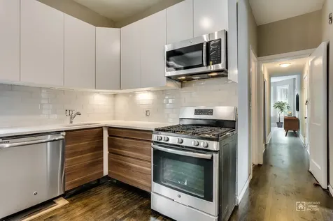 2346 West Thomas Street Chicago IL 60622