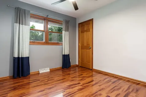5329 Dallas Court Rockford IL 61109