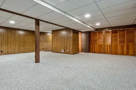 5329 Dallas Court Rockford IL 61109