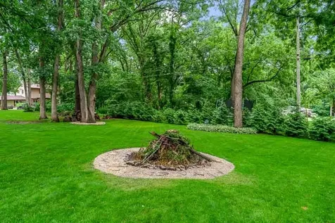 5329 Dallas Court Rockford IL 61109