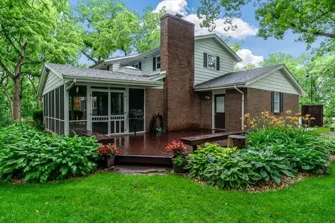 5329 Dallas Court Rockford IL 61109