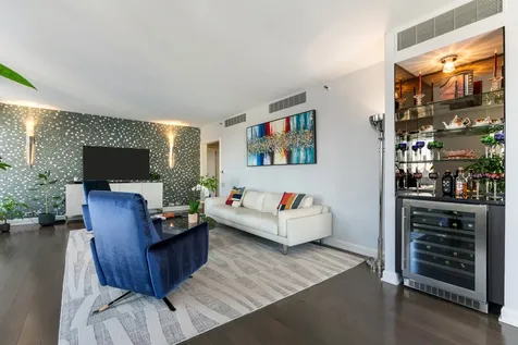 161 East Chicago Avenue Chicago IL 60611