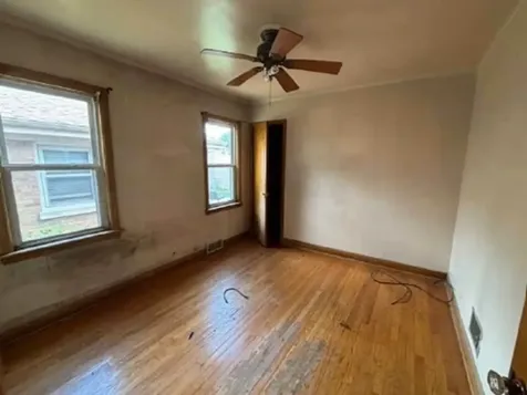 11841 South Campbell Avenue Chicago IL 60655