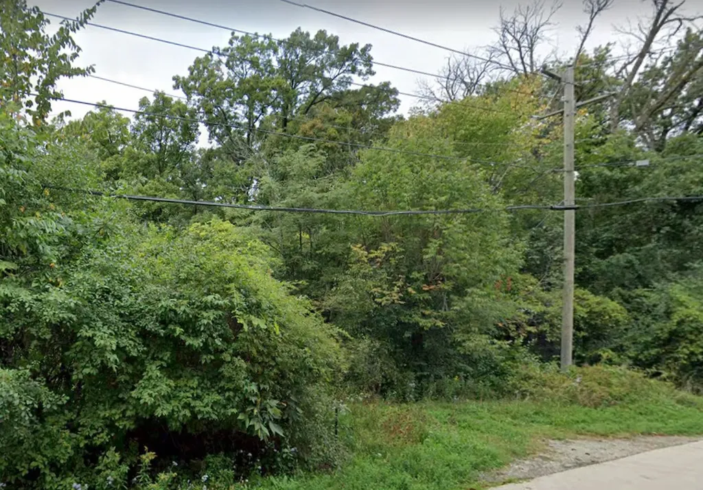 2200 West Saunders Road Lake Forest IL 60045