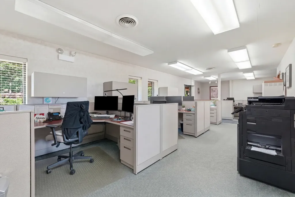 8265 South Archer Avenue Willow Springs IL 60480