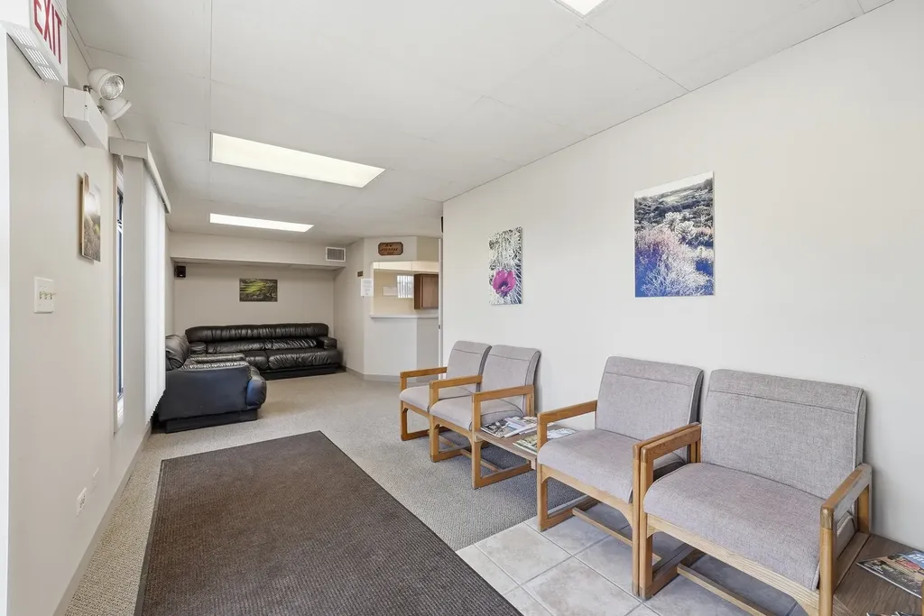 8265 South Archer Avenue Willow Springs IL 60480