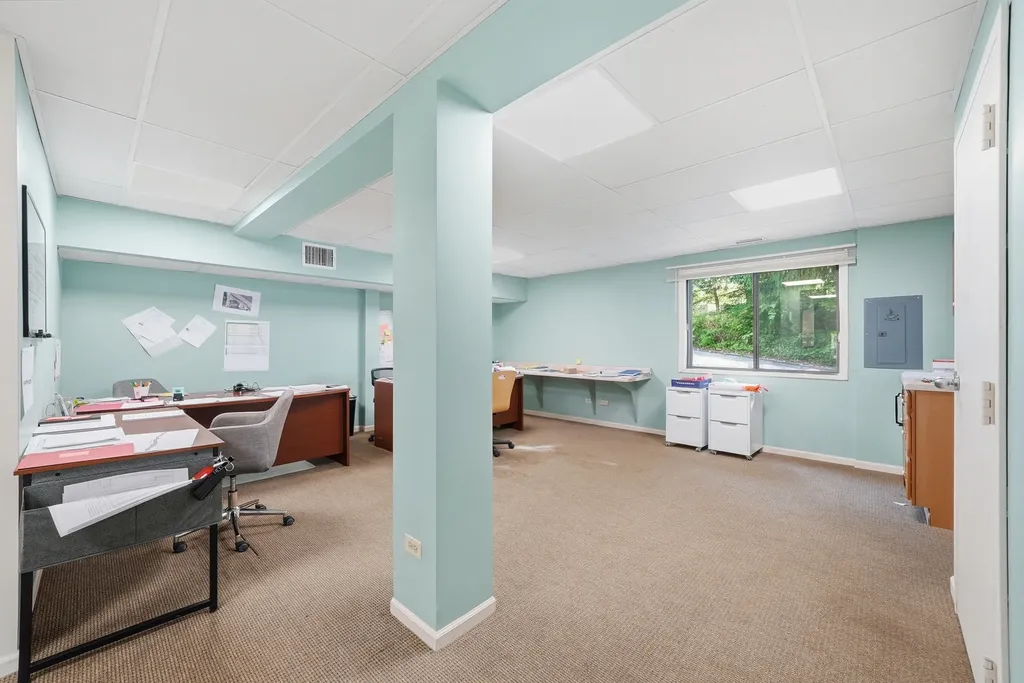 8265 South Archer Avenue Willow Springs IL 60480