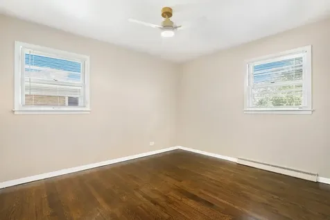 15641 South Park Avenue South Holland IL 60473