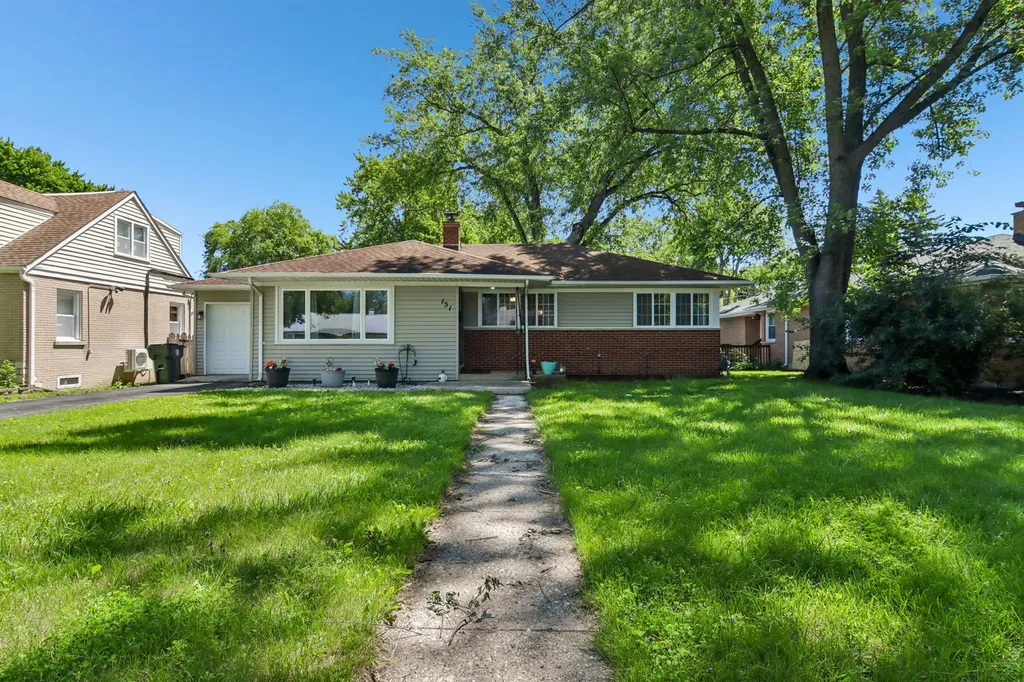 151 South Ashland Avenue Palatine IL 60074