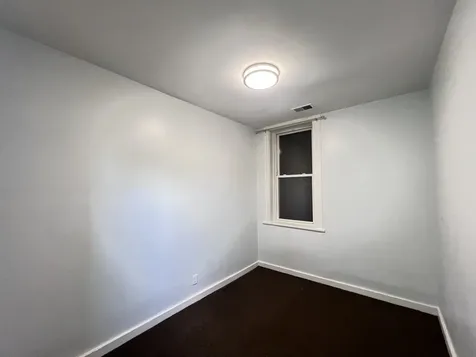 7024 South Wentworth Avenue Chicago IL 60621